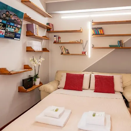 Guesthost - San Martino Comfy Flat In 산레모