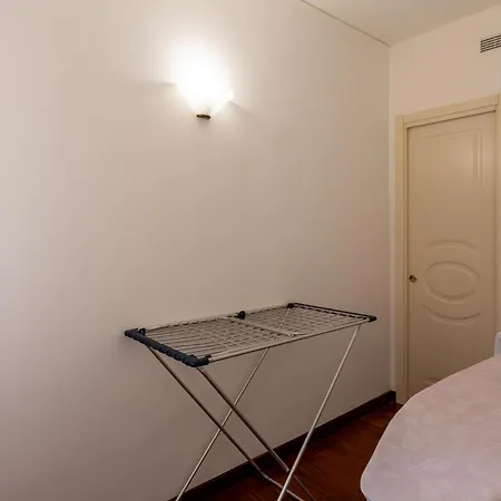 아파트 Guesthost - San Martino Comfy Flat In 산레모